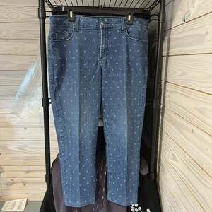 NYDJ Lift Tuck Technology Blue Anchor Print Capris Slimming Jeans Size 6